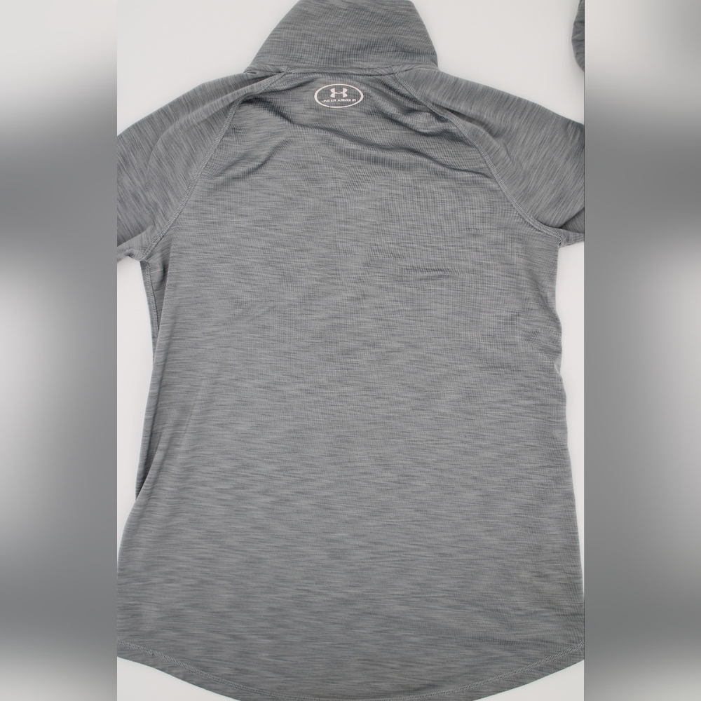 Under Armour HeatGear Gray 1/4 Zip Pullover Active Shirt - Picture 4 of 4